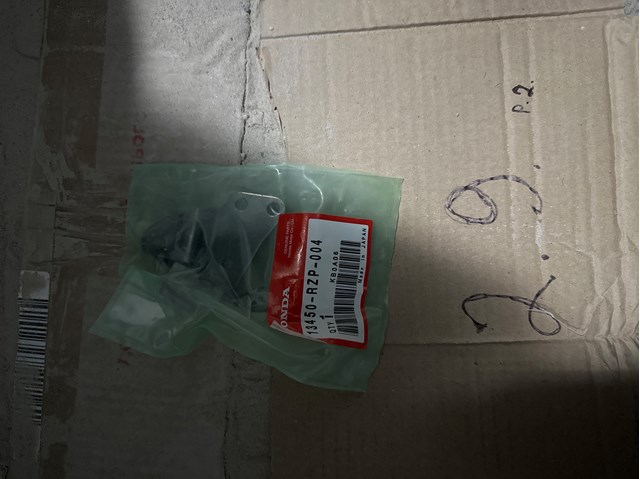 Tensor De Cadena De Bomba De Aceite 13450RZP004 HONDA