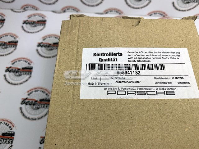 Указатель поворота правый Porsche 958941182