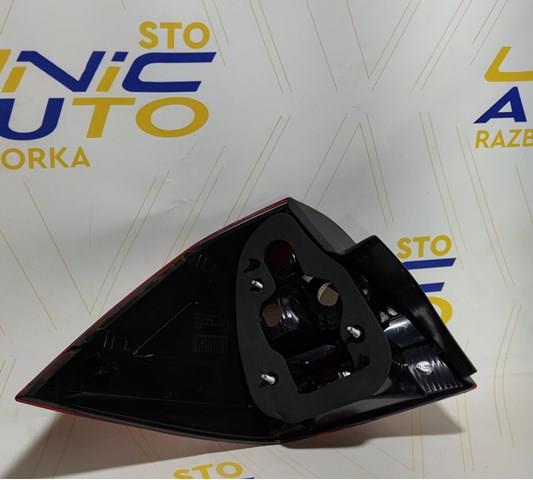 Правый стоп Polcar 6012883E