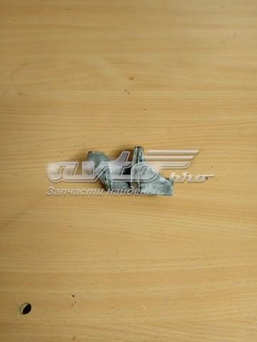 Купить 059903143E VAG Кронштейн генератора