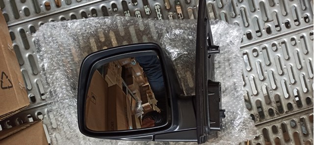 Левое боковое зеркало 876104H310 Hyundai/Kia