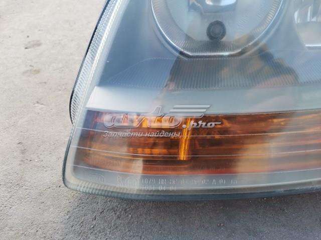 Luz esquerda para Nissan Almera (V10)