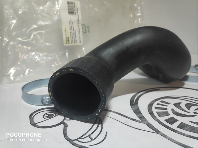 Tubo flexible de aire de sobrealimentación superior 82602 BUGIAD