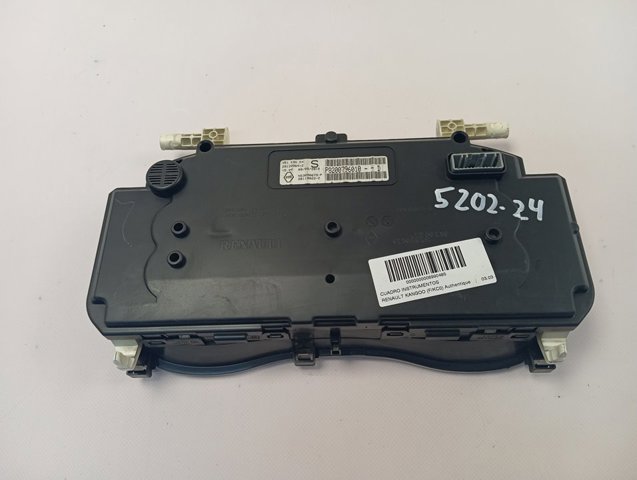  Renault (RVI) 8200796010
