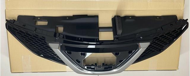 Купить 623106MG0B Nissan/Infiniti Решетка радиатора