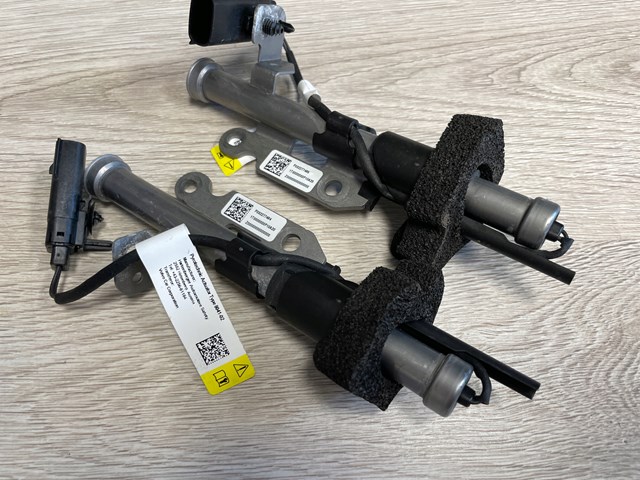 Пиропатрон петли капота Volvo 32277484 цена, от 164.67 USD