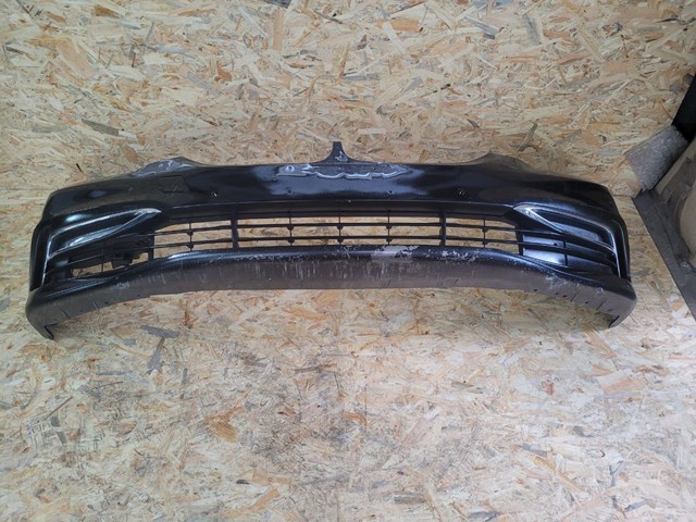 Решетка бампера переднего правая BMW 51117385278