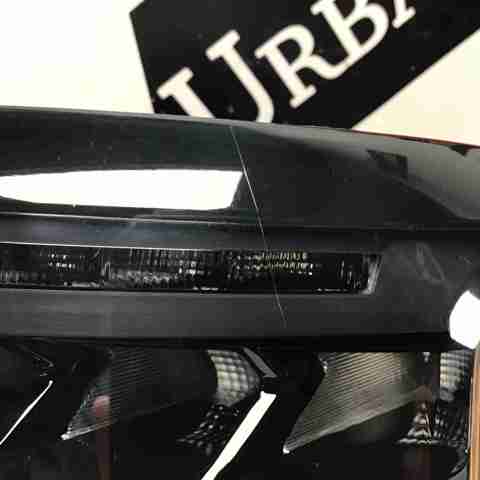 Фонарь задний левый LR136857 Land Rover