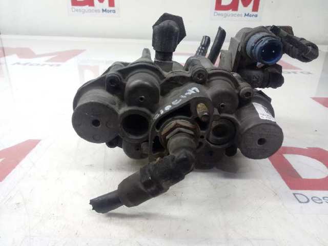 Клапан ограничения давления пневмосистемы 5010525808 Renault (RVI)