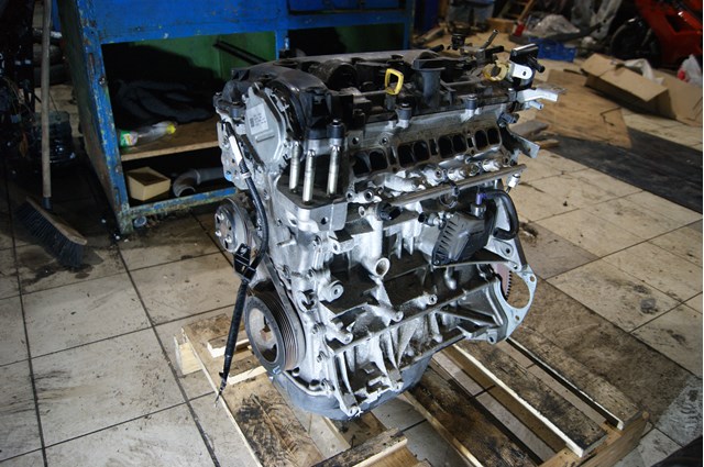 Купить PEY502300H Mazda Двигатель голый