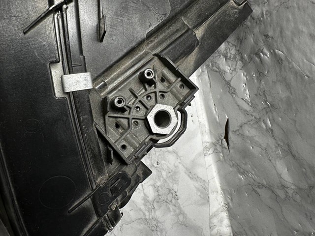  BMW 63118739654