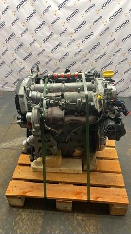 D20AA Suzuki Мотор в сборе