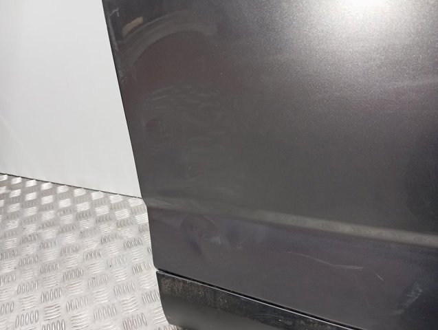 Купить H01006UAMA Nissan/Infiniti Дверь передняя правая