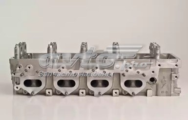 Головка блока цилиндров 1005B341 Mitsubishi