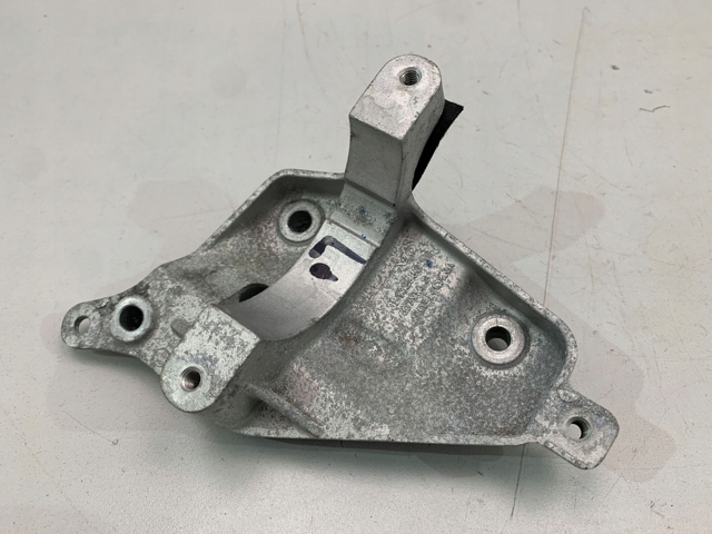 32138983 Volvo 
