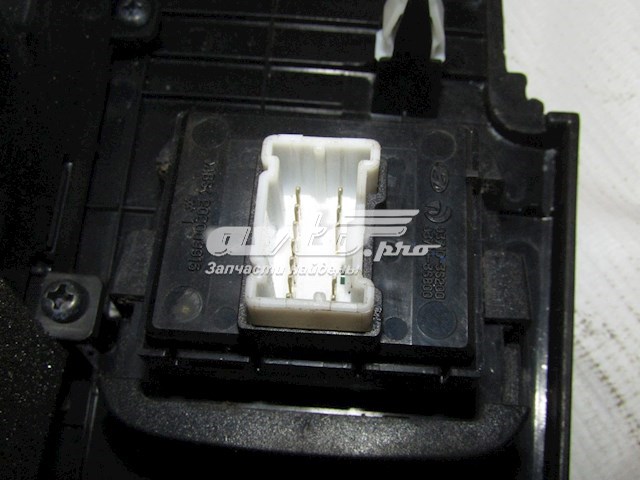  Hyundai/Kia 937103Q000 цена, от 19.07 USD