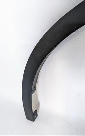 7332337 BMW Молдинг арки крыла переднего, левый