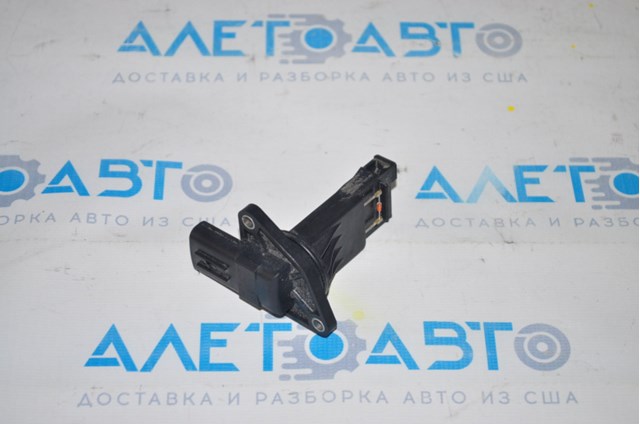 Купить PE01E5T62271 Mazda 