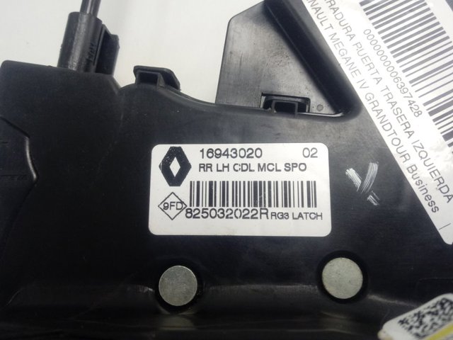 Купить 825032022R Renault (RVI) 