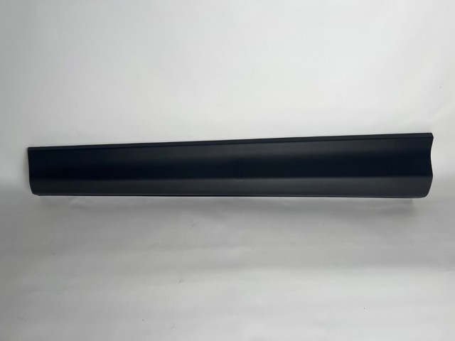 Молдинг двери передней левой KB7W51RB0D Mazda