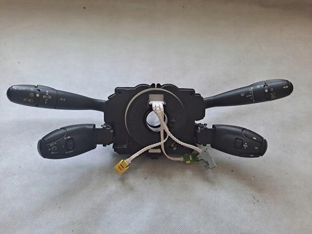 Comutador instalado na coluna da direção, montado Peugeot/Citroen 96605656XT preço, a partir de 194,79 USD