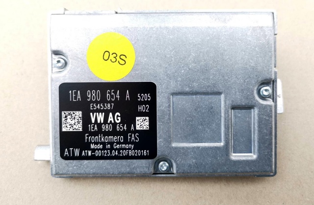 Камера заднего вида VAG 1EA980654C