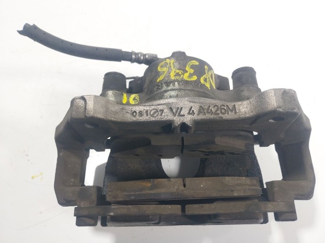 LR061370 Land Rover Суппорт тормозной, передний, левый