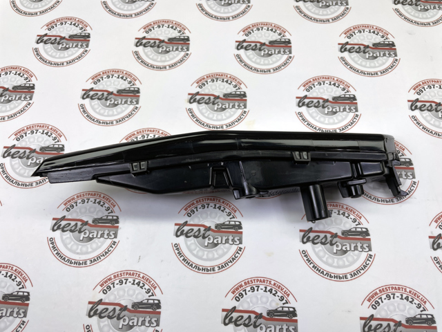 Указатель поворота на крыле Porsche 9J1953041H цена, от 120.76 USD