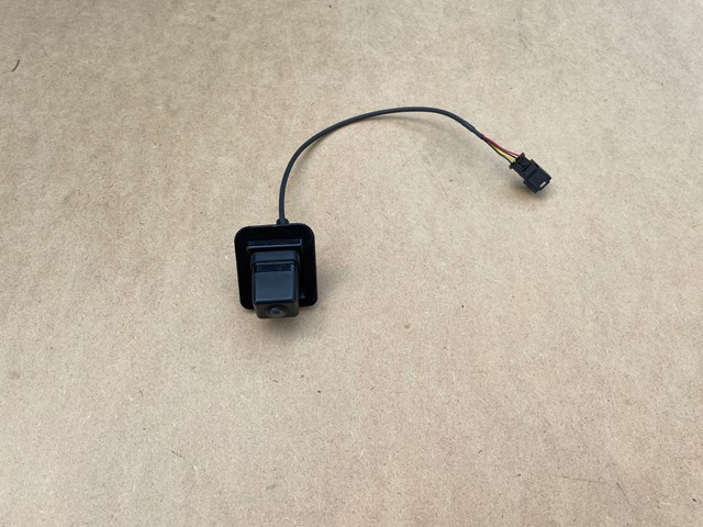 2218206397 Mercedes a2218206397 - cl w216 w221 камера заднего вида