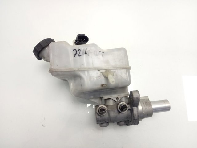 Бачок тормозной жидкости Ford 0204051174