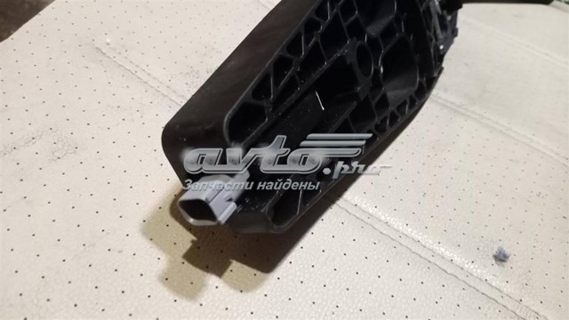  DS73F22465B Ford