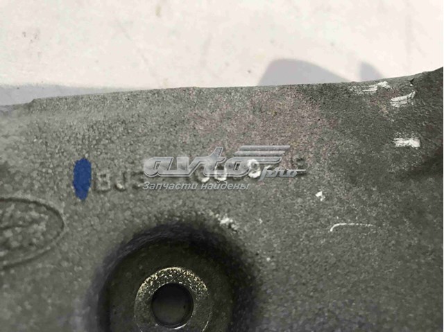 Купить LR028857 Land Rover 
