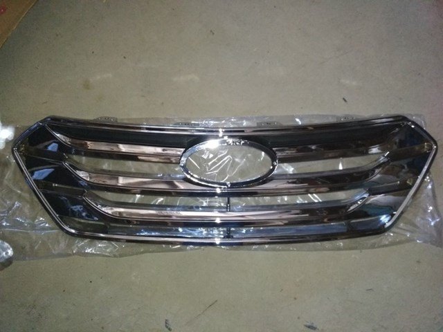 863512W000 Hyundai/Kia Решетка радиатора