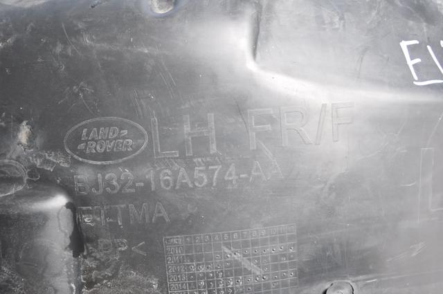 Подкрылок крыла переднего левый передний LR069696 Land Rover