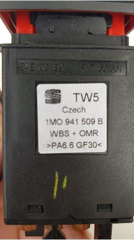 Botão de ativação do sinal de emergência Seat Leon I 1M1