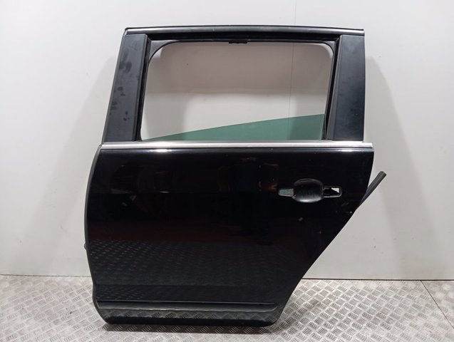 Купить 9006Q4 Peugeot/Citroen Дверь задняя