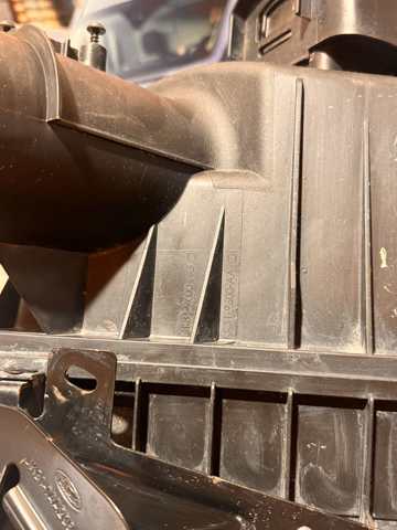 2373551 Ford Коробка фильтра