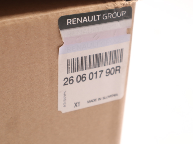Фары Renault (RVI) 260601790R