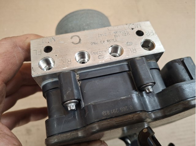  Mazda TA0B437A0 цена, от 627.26 USD