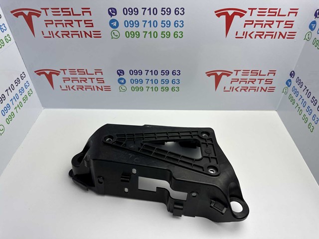  104491900E Tesla
