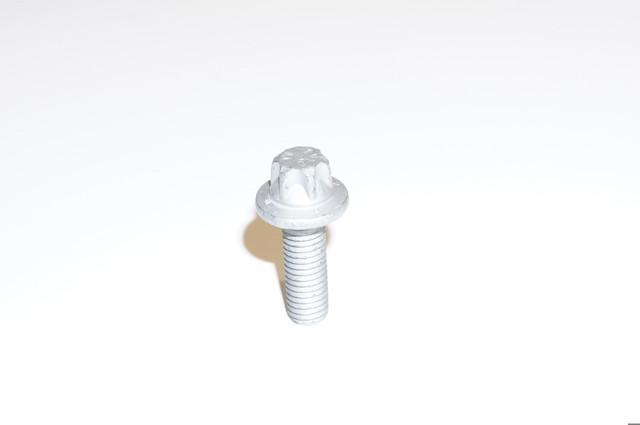 2000151 General Motors