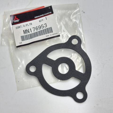 MN176953 Mitsubishi 