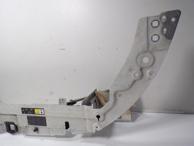 LR048565 Land Rover Суппорт радиатора верхний