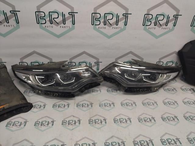 Фара правая Hyundai/Kia 92102D4300