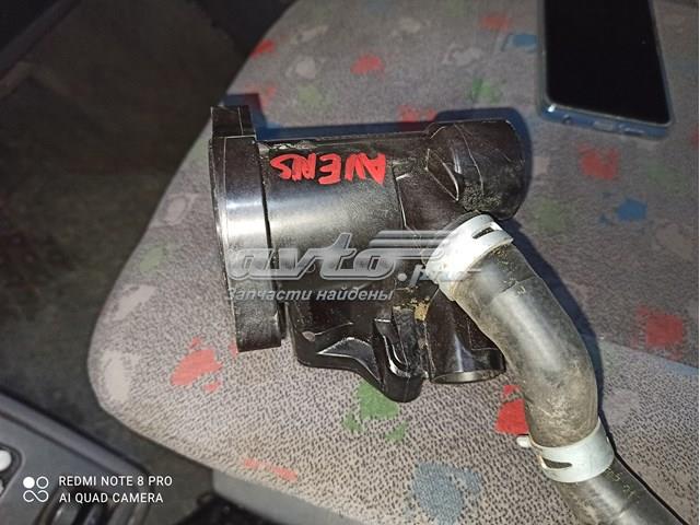 Caixa do termostato Toyota Avensis II T25