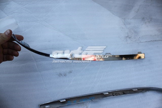 Молдинг бампера переднего, левый BMW 51117295271 цена, от 26.27 USD