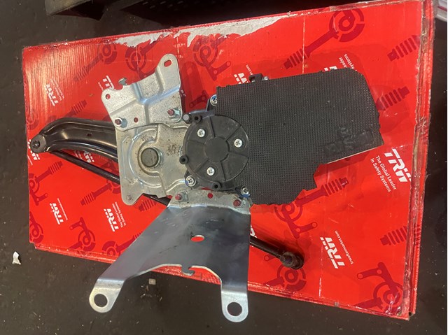  Mitsubishi 42711010710 цена, от 119.70 USD