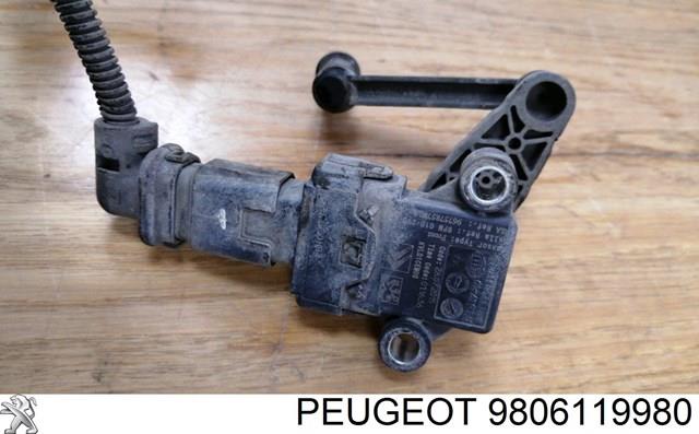 Sensor, nivel de suspensión neumática, delantero derecho 9806119980 PEUGEOT