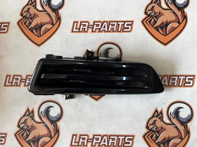 Молдинг бампера переднего, левый Land Rover LR061233 цена, от 31.74 USD