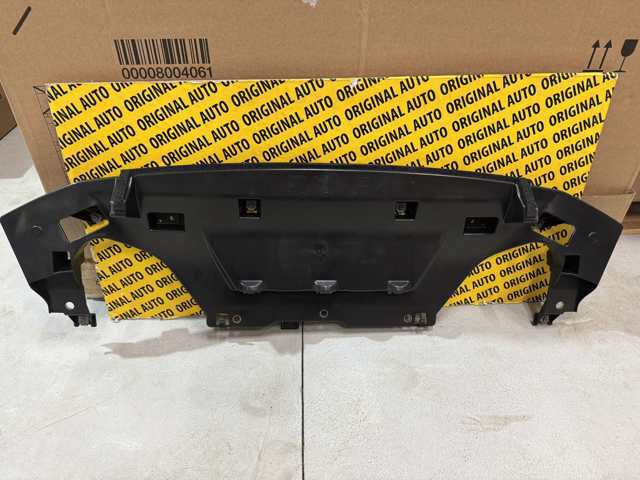Обвес бампера Mazda KB7W500S0B